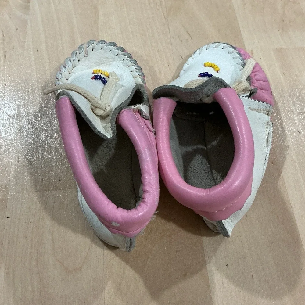 Vintage Baby Moccasins Pink Leather Beadwork Child's Size 4